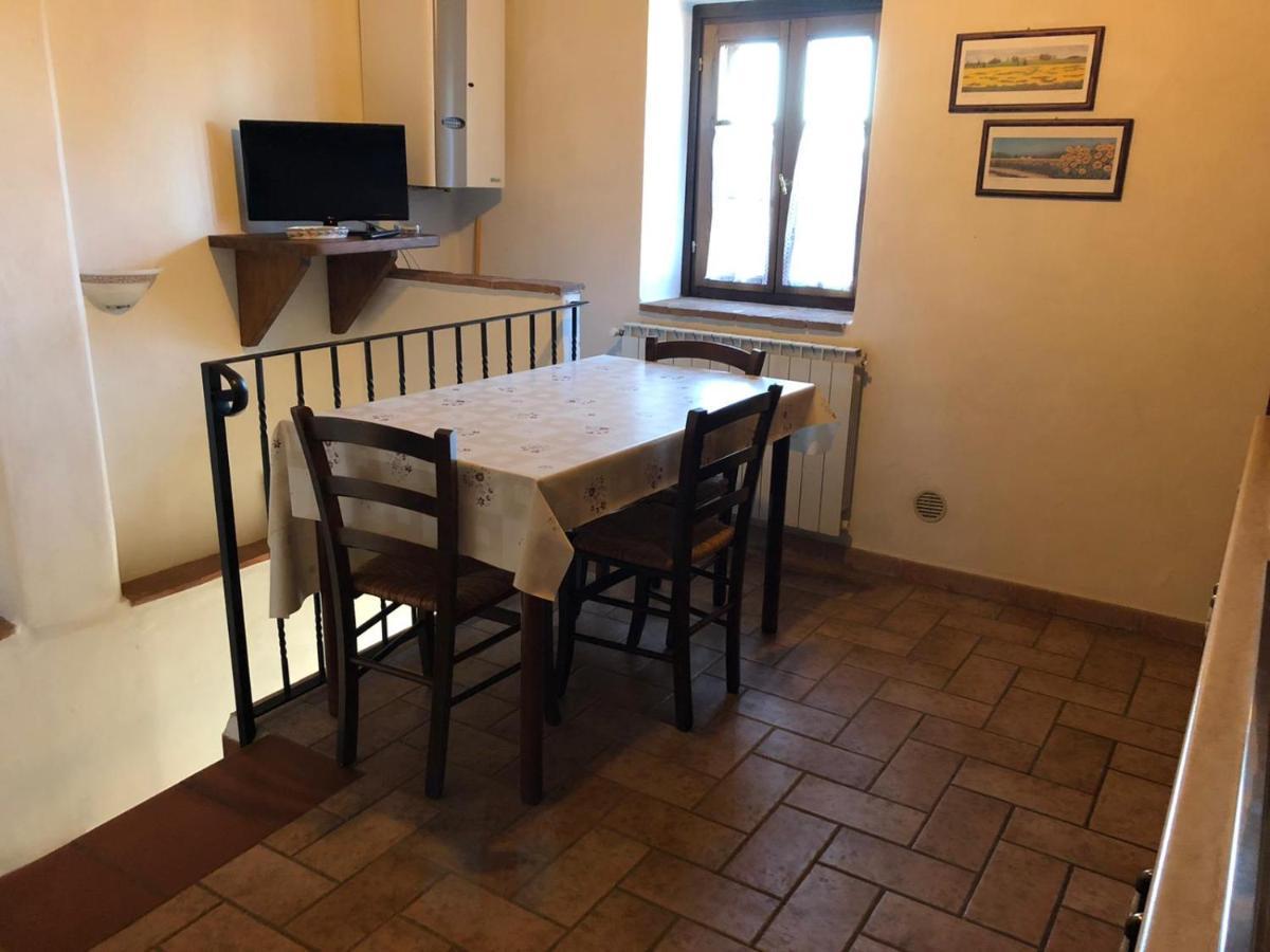 Agriturismo Casale Giulia Volterra Dış mekan fotoğraf