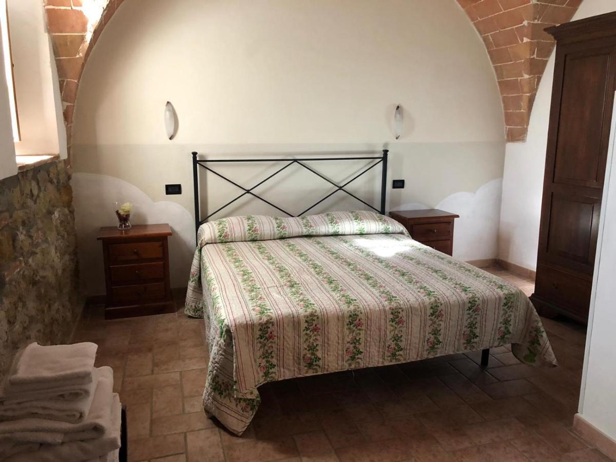 Agriturismo Casale Giulia Volterra Dış mekan fotoğraf