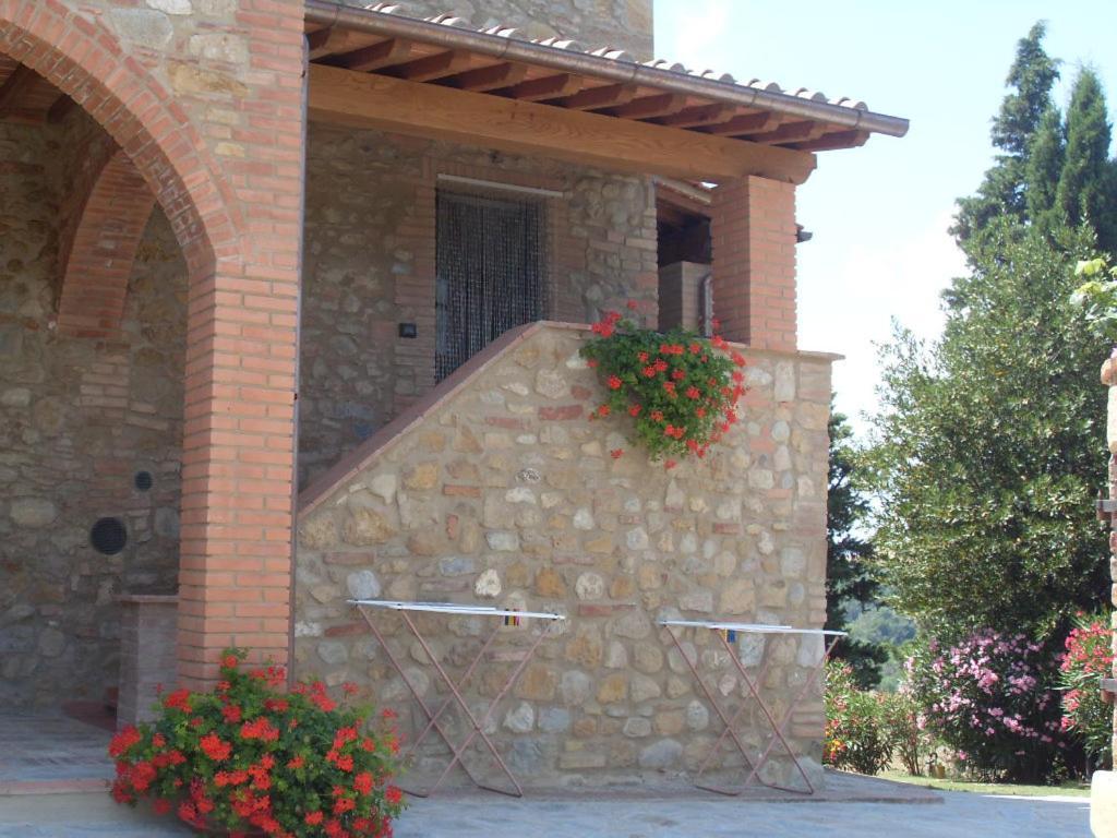 Agriturismo Casale Giulia Volterra Dış mekan fotoğraf
