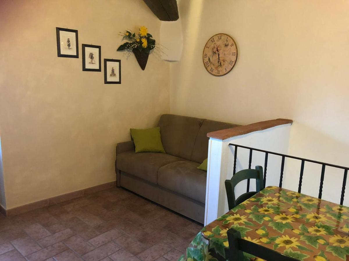 Agriturismo Casale Giulia Volterra Dış mekan fotoğraf