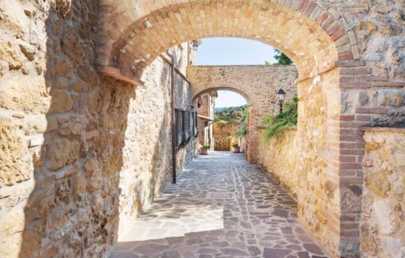 Agriturismo Casale Giulia Volterra Dış mekan fotoğraf
