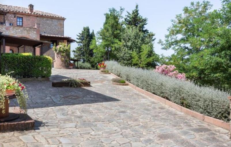 Agriturismo Casale Giulia Volterra Dış mekan fotoğraf