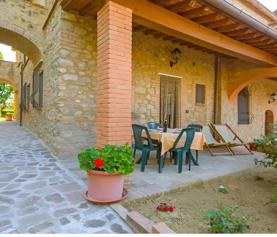 Agriturismo Casale Giulia Volterra Dış mekan fotoğraf