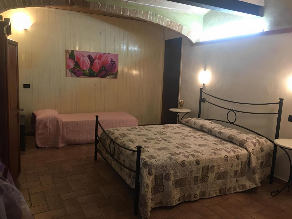 Agriturismo Casale Giulia Volterra Dış mekan fotoğraf