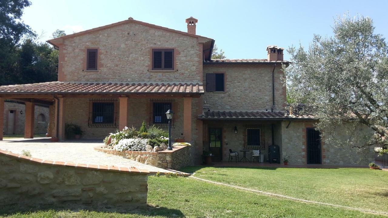 Agriturismo Casale Giulia Volterra Dış mekan fotoğraf