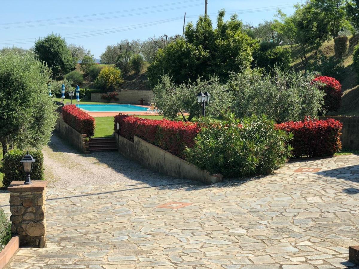 Agriturismo Casale Giulia Volterra Dış mekan fotoğraf