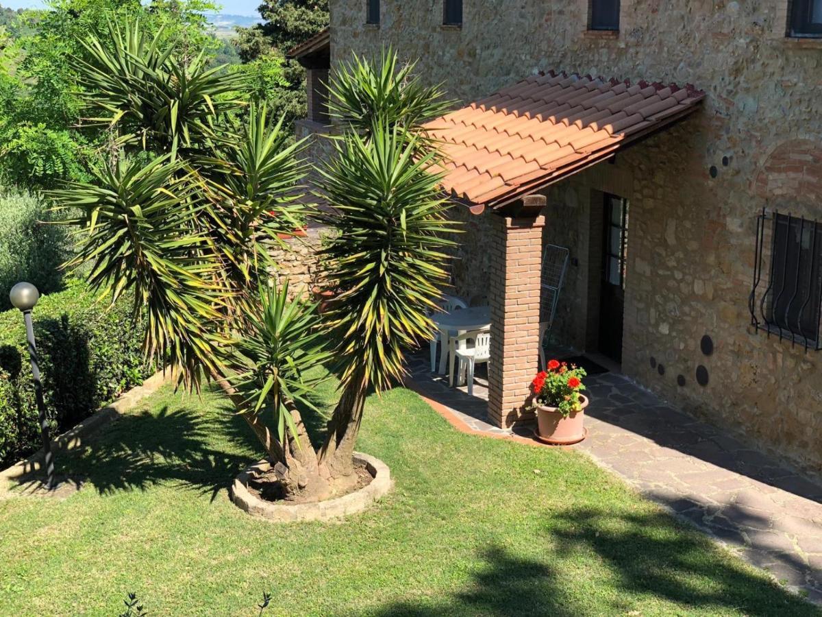 Agriturismo Casale Giulia Volterra Dış mekan fotoğraf